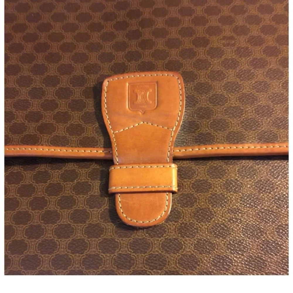 Authentic CELINE Brown Leather Large Clutch Bag - Picture 5 of 11